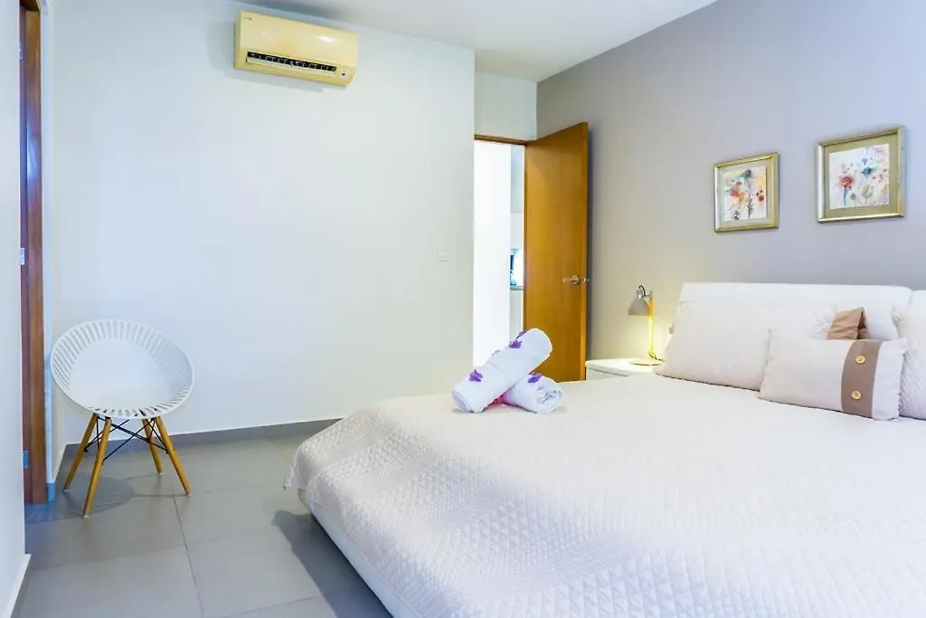 Lunada 314 Modern Playa Del Carmen Condo 0*,